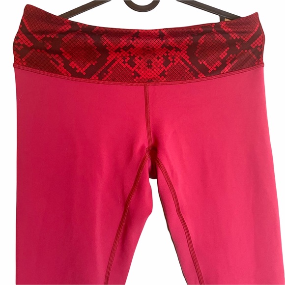 Lululemon Reversible Leggings Size 8 - Picture 3 of 8